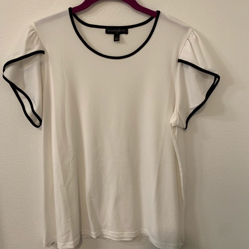 Black and White Banana Republic Top Sz L
